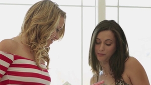 Georgia Jones & girl Mia Malkova pussy fucking on the couch