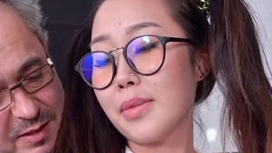 Tricky Old Teacher: Babe Li Loo rough throat fucking
