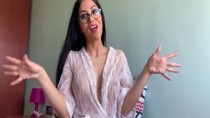 Very hawt stepmom latina Julia De Lucia ass pounded