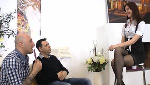 Bang Com - Hard slamming starring Roxana Trip