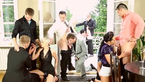 Group sex in company with stepmom