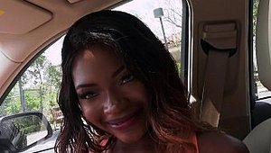 Black GF: Noemie Bilas plus Kyle Mason fucking